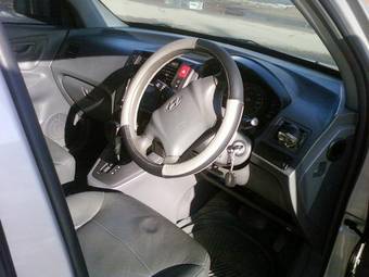 2004 Hyundai Tucson Pics