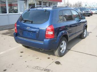 2004 Hyundai Tucson Pictures