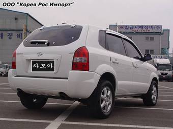 2004 Hyundai Tucson Pictures