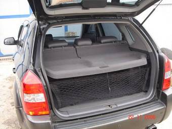 2004 Hyundai Tucson Pictures