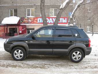 2004 Hyundai Tucson Pictures