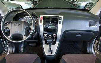 2005 Hyundai Tucson Pictures