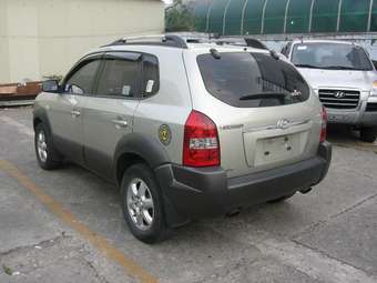 2005 Hyundai Tucson Pictures