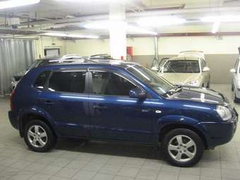 2005 Hyundai Tucson Pics