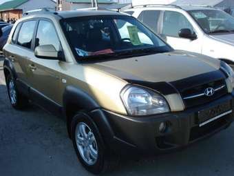 2005 Hyundai Tucson Pics