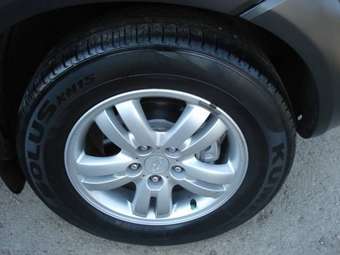 2005 Hyundai Tucson Pictures