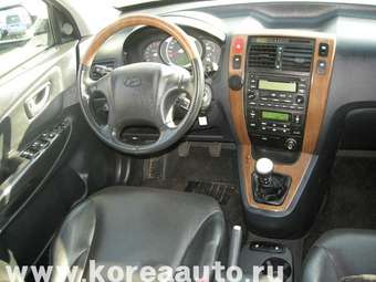 2005 Hyundai Tucson Pictures