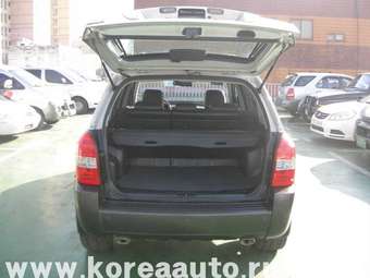 2005 Hyundai Tucson Pictures