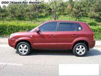 2005 Hyundai Tucson Images