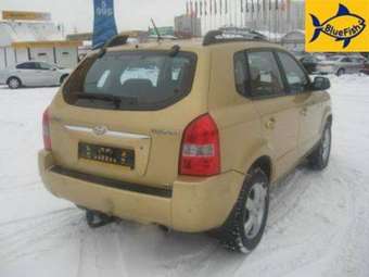 2005 Hyundai Tucson Photos