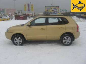 2005 Hyundai Tucson Photos