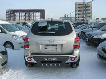 2005 Hyundai Tucson Photos