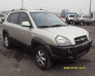2005 Hyundai Tucson Pictures
