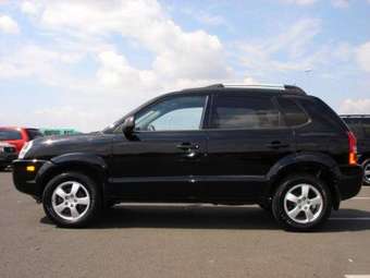 2005 Hyundai Tucson Pictures