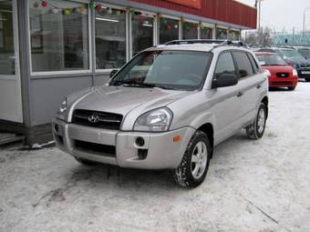 2005 Hyundai Tucson Photos