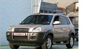 2005 Hyundai Tucson Photos