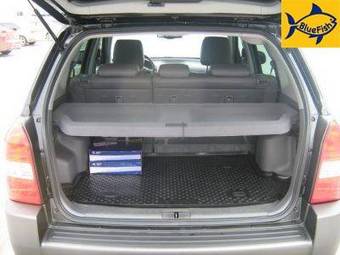 2005 Hyundai Tucson Pictures