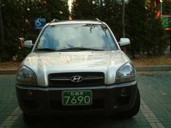 2005 Hyundai Tucson Pictures