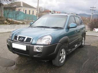 2005 Hyundai Tucson Images