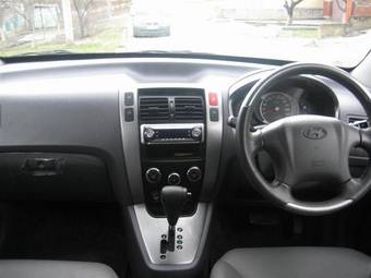 2005 Hyundai Tucson Pictures