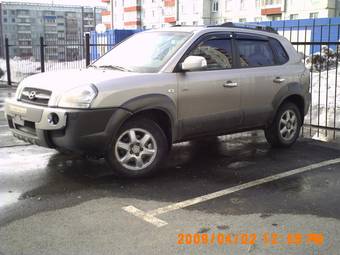 2005 Hyundai Tucson Photos