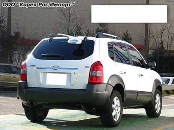2005 Hyundai Tucson Images