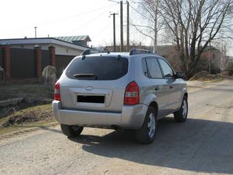 2005 Hyundai Tucson Photos