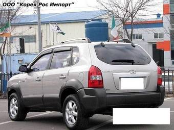 2005 Hyundai Tucson Photos