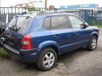 2005 Hyundai Tucson Pics