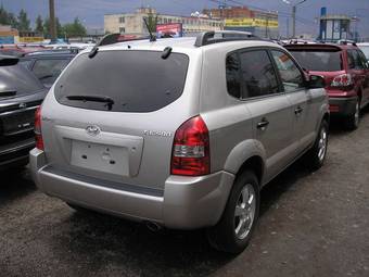 2005 Hyundai Tucson Pictures