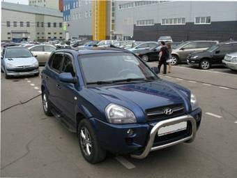 2005 Hyundai Tucson Photos