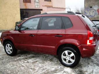 2005 Hyundai Tucson Pictures