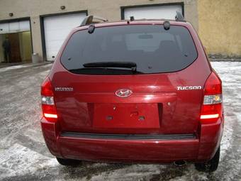 2005 Hyundai Tucson Photos
