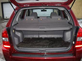 2005 Hyundai Tucson Photos