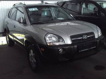 2005 Hyundai Tucson Photos