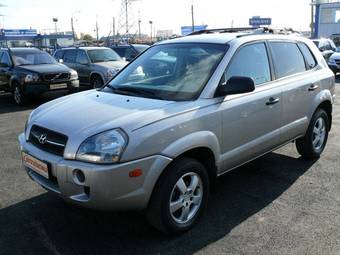 2005 Hyundai Tucson Pictures