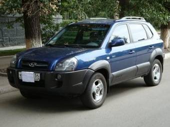 2005 Hyundai Tucson Pictures