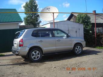 2005 Hyundai Tucson Photos