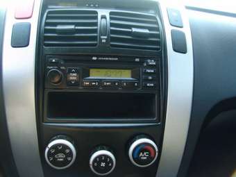 2006 Hyundai Tucson Photos