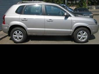 2008 Hyundai Tucson Pics