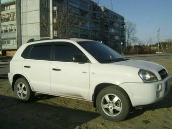 2008 Hyundai Tucson Pics