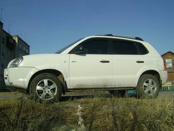 2008 Hyundai Tucson Pictures