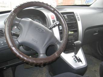2008 Hyundai Tucson Photos