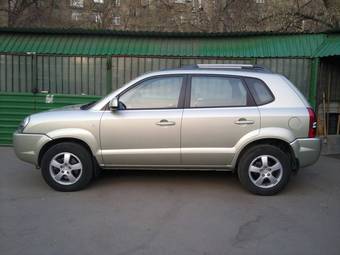 2008 Hyundai Tucson Photos