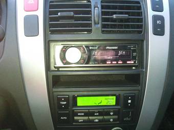 2008 Hyundai Tucson Pictures