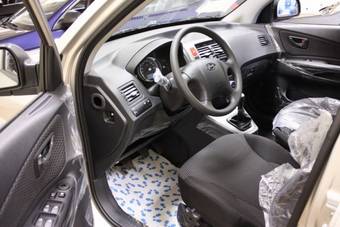 2010 Hyundai Tucson Pictures