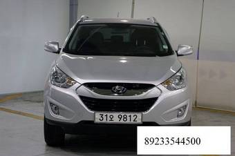 2010 Hyundai Tucson Pictures