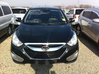 2010 Hyundai Tucson Pictures