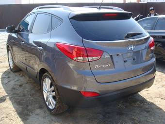 2010 Hyundai Tucson Images