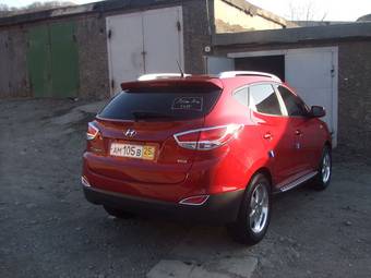 2010 Hyundai Tucson Photos